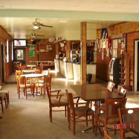 Simpson Hotel Buitenkant foto