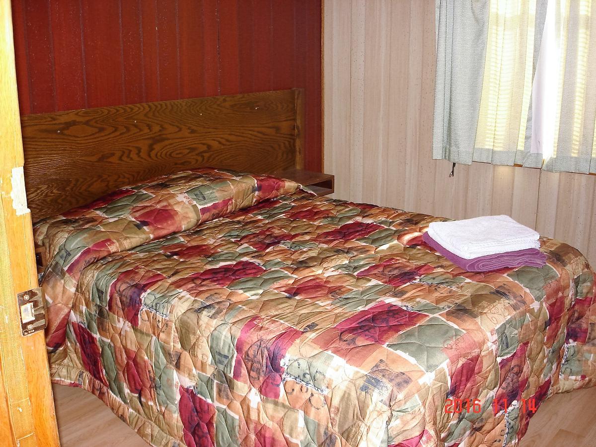 Simpson Hotel Buitenkant foto